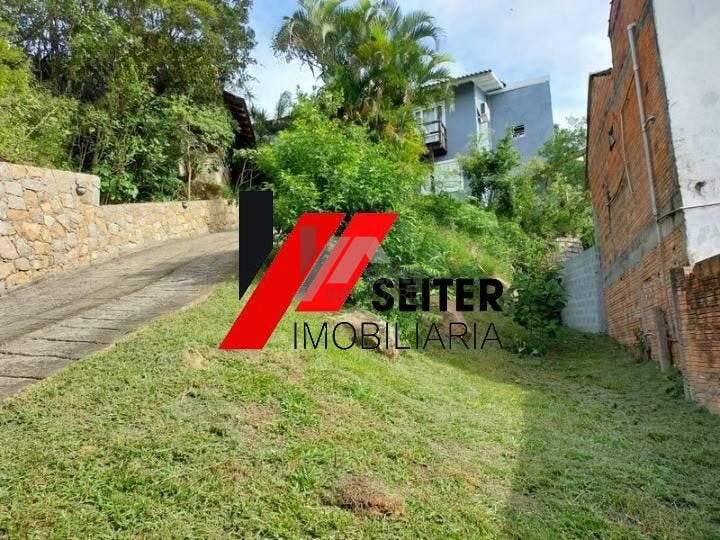 Casa de 4 dormitorios a venda Sambaqui Florianopolis