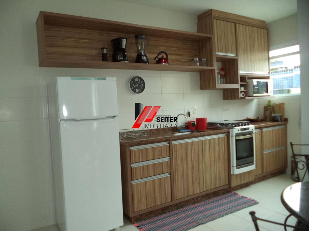Apartamento à venda em Canasvieiras Florianópolis
