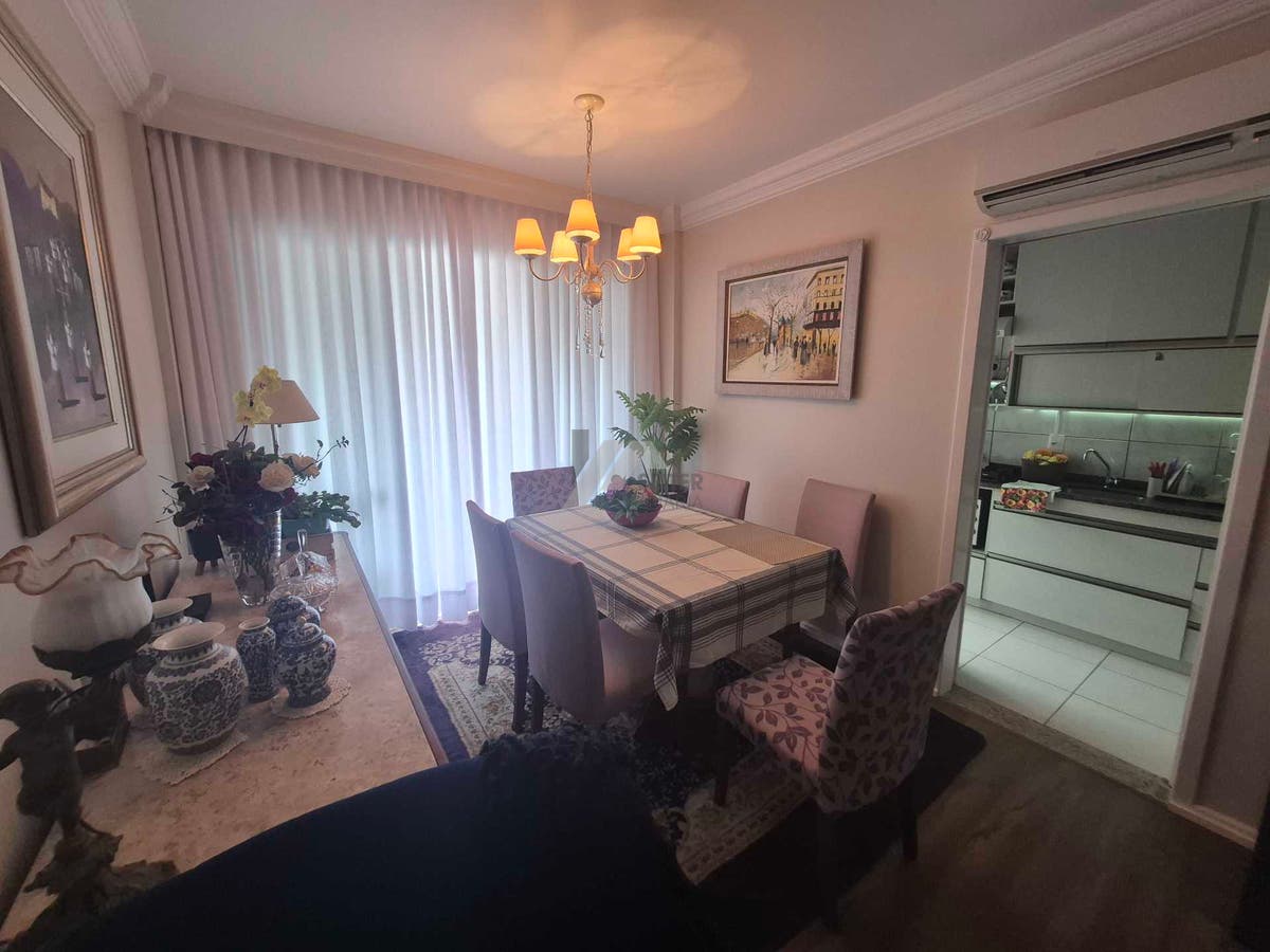 Apartamento de 3 dormitorios para venda no itacorubi