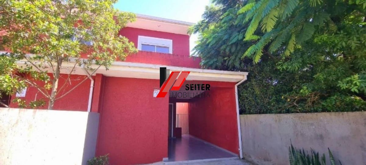 Casa de 2 dormitorios a venda Morro das Pedras Florianopolis