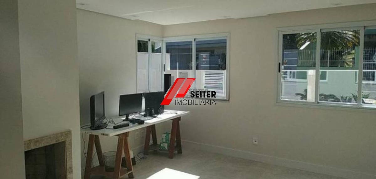 Casa a venda no bairro João Paulo com 4 dormitórios
