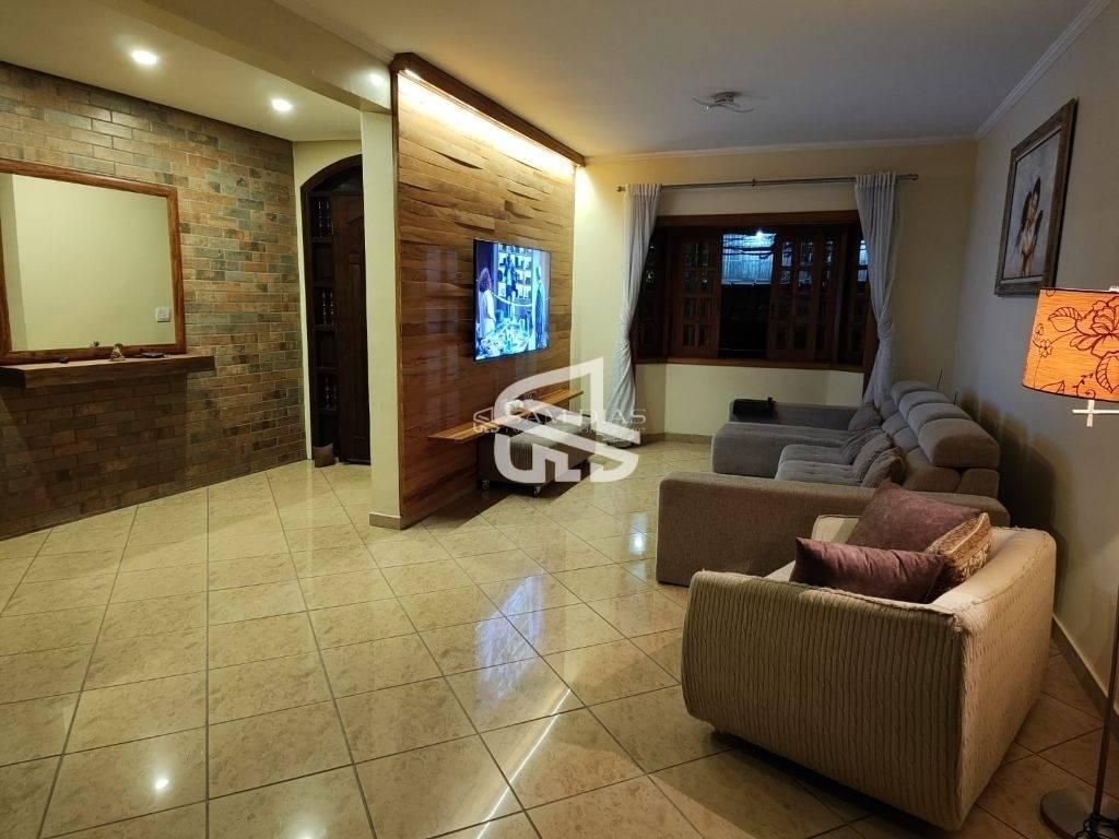 Casa, 3 quartos, 340 m² - Foto 1