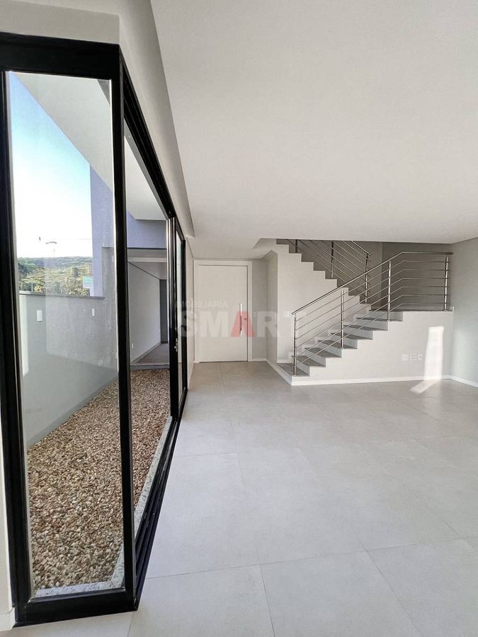 Geminado Alto Padrão com 1 Suíte 2 Quartos em Três Rios do Norte
