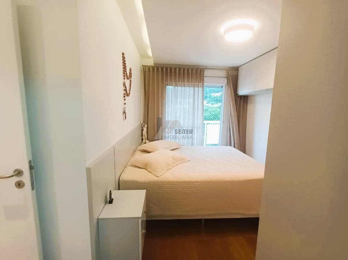 Apartamento com 2 quartos, Itacorubi - Florianópolis