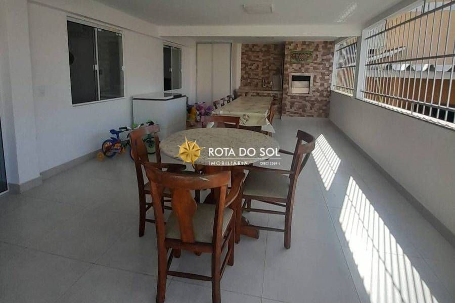 Daniela Apartamento 3 quartos quadra mar Praia Centro Bombinhas SC — foto 2