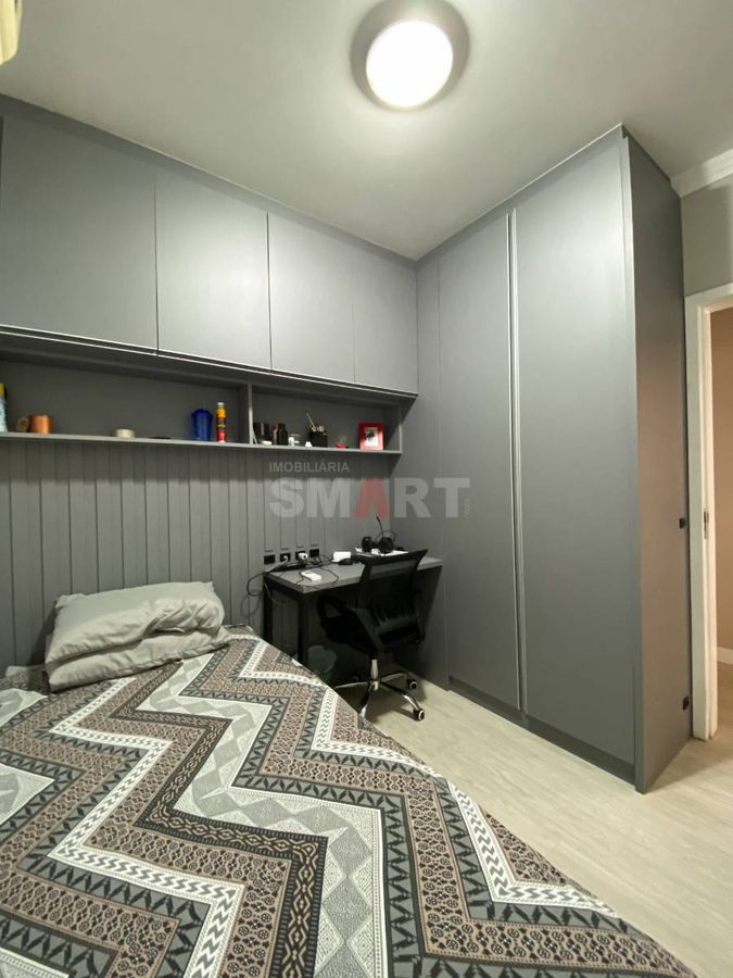 Casa com Sala Comercial à Venda no bairro Estrada Nova