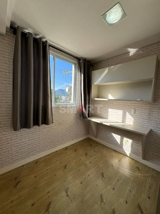 Apartamento no Jaraguá Esquerdo com 1 Suíte e 2 Quartos
