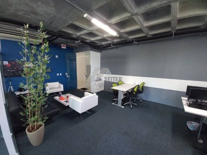 Sala comercial com vista ao Mar a venda