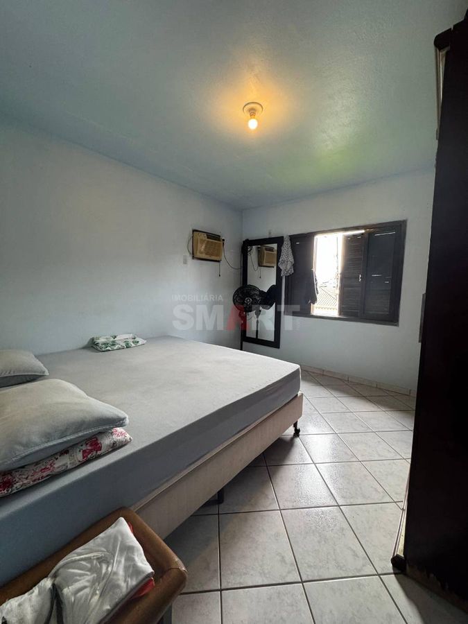 Casa com 3 Quartos no Bairro Rau