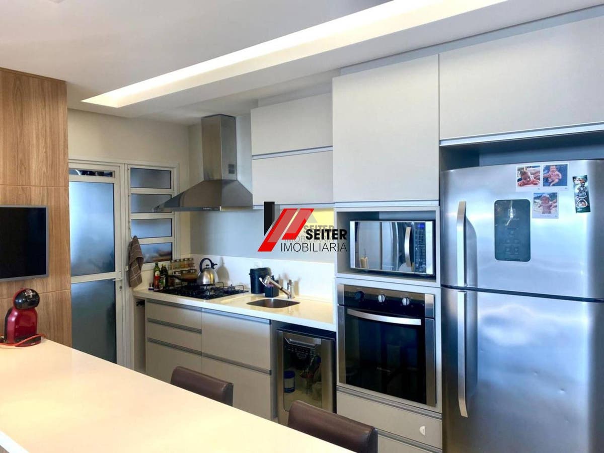 Apartamento a Venda de 3 Dormitórios em São José - foto 3