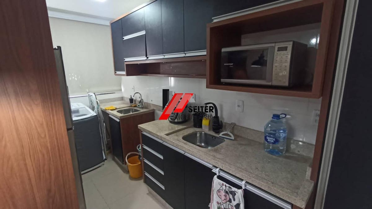 Apartamento à venda com 2 dormitórios no Campeche Florianópolis