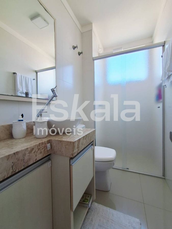 Apartamento Semi Mobiliado Com 01 Suíte + 01 Dormitório Baependi - Jaraguá Do Sul.