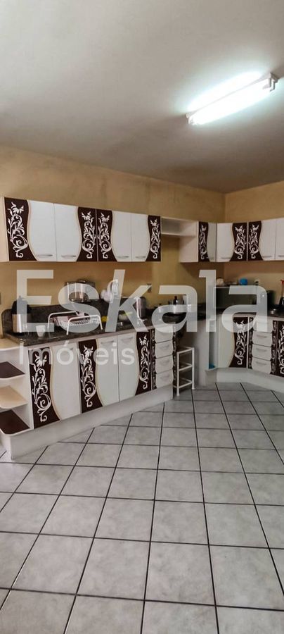 Casa Residencial Com 03 Dormitórios, Localizada no Bairro Vila Lalau, Jaragua do Sul
