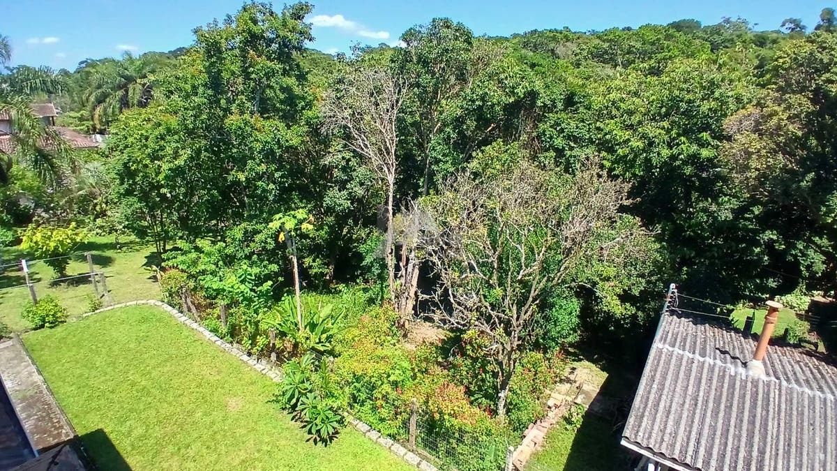 Casa a venda de 4 suites terreno grande Santo Antonio de Lisboa Florianopolis