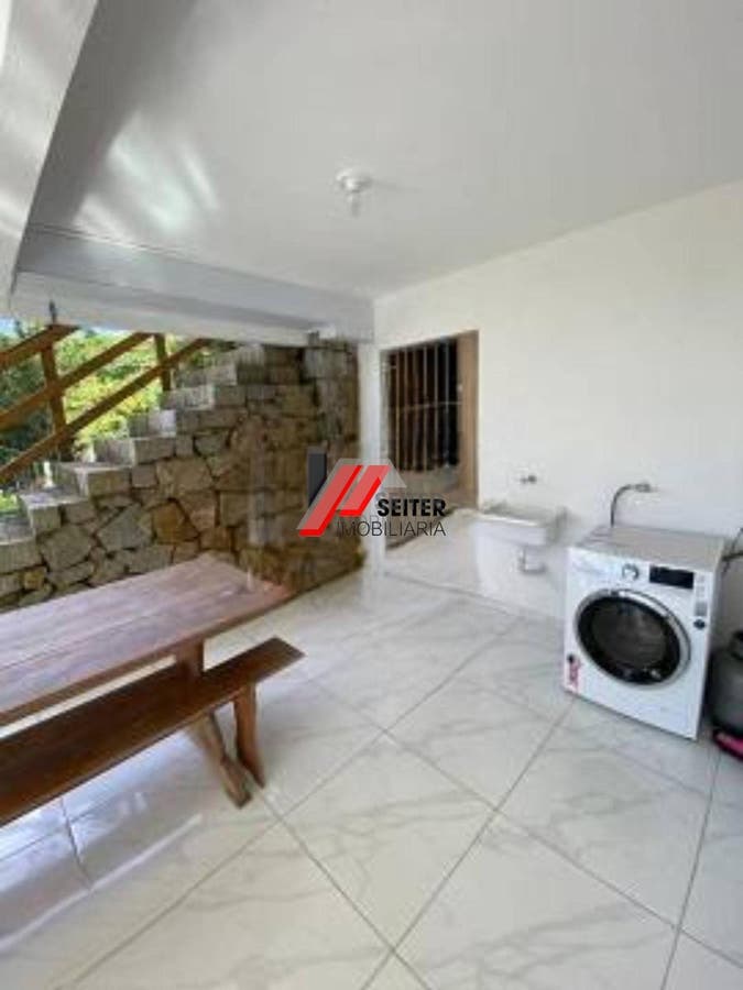 Casa com 4 dormitórios no Campeche