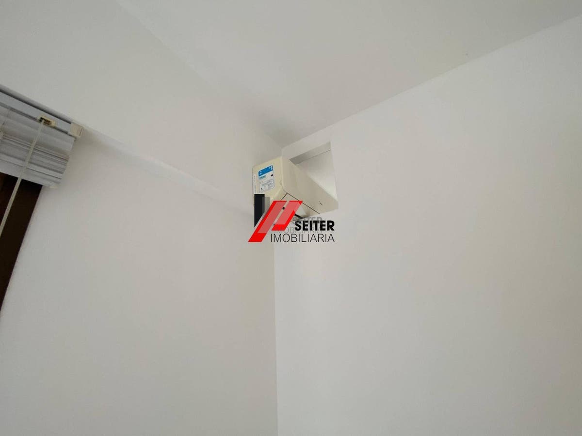 Sala comercial a venda no Centro de Florianópolis