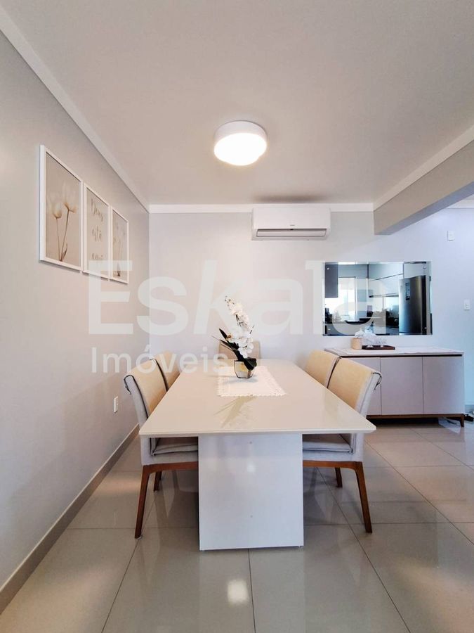 Apartamento Semi Mobiliado Com 01 Suíte + 01 Dormitório Baependi - Jaraguá Do Sul.