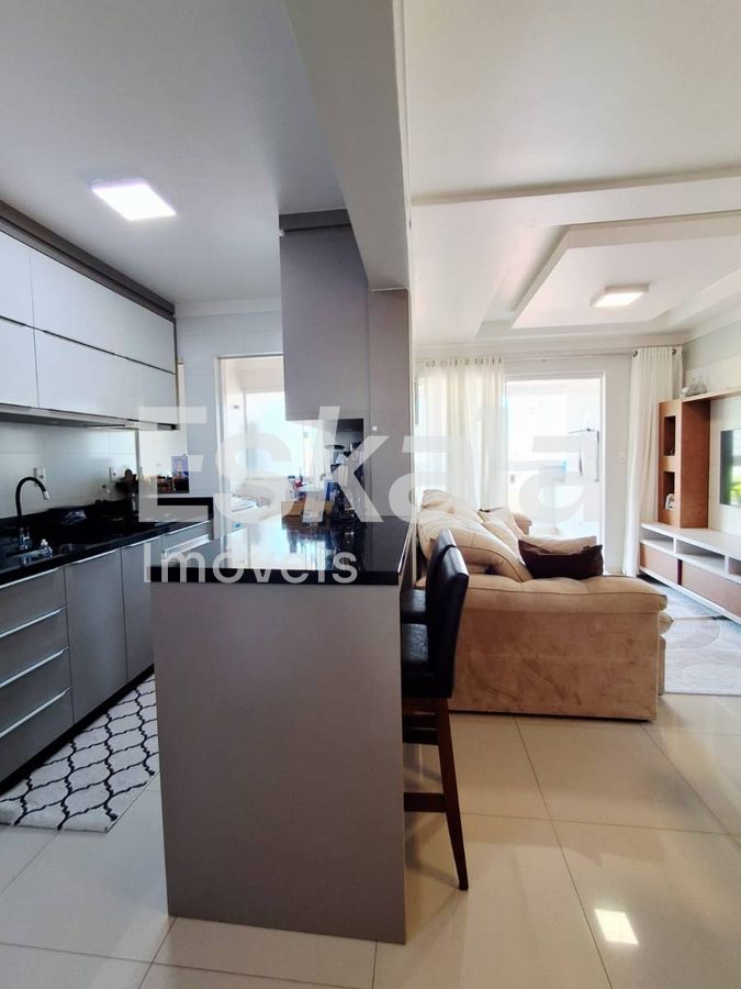 Apartamento Semi Mobiliado Com 01 Suíte + 01 Dormitório Baependi - Jaraguá Do Sul.
