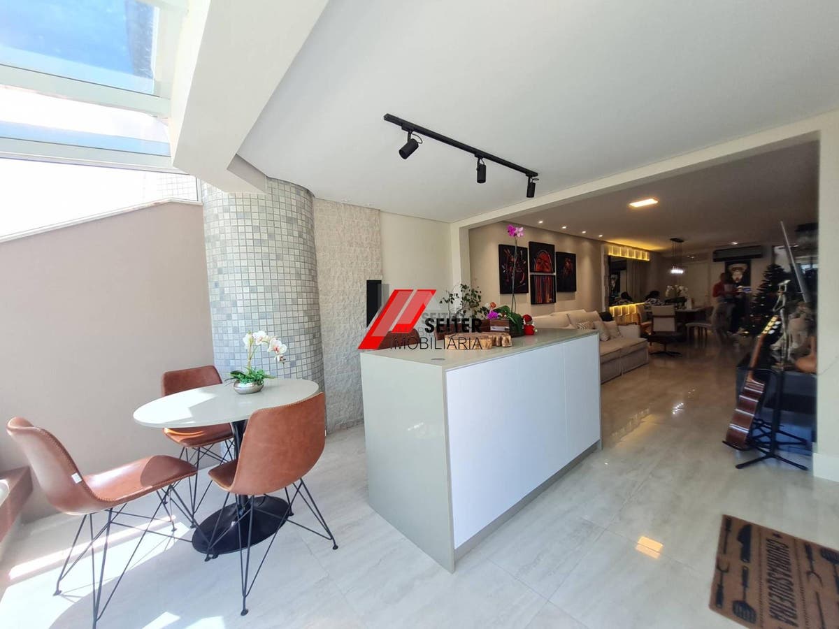 Apartamento de 3 dormitórios a venda Agronômica Florianópolis