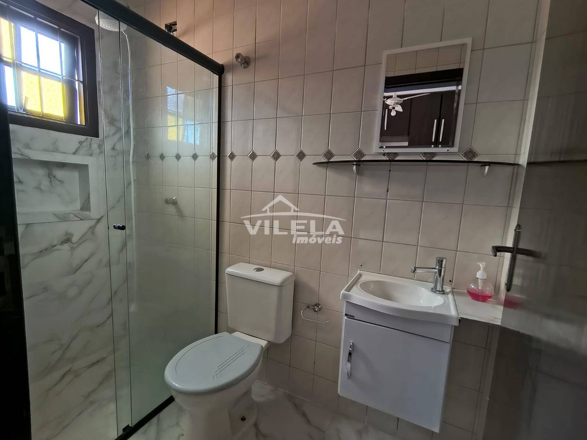 Sobrado em Condomínio com 2 Dormitórios-Ótima Localização no Indaiá -Caraguatatuba-Sp!!!