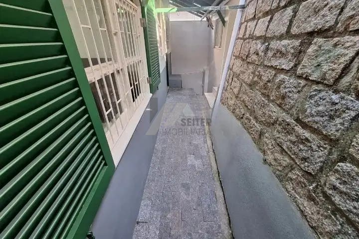 Alugo Casa na Trindade 3 dormitorios