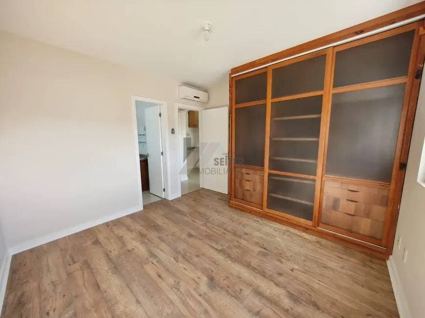 Apartamento com 3 quartos Pantanal Florianópolis