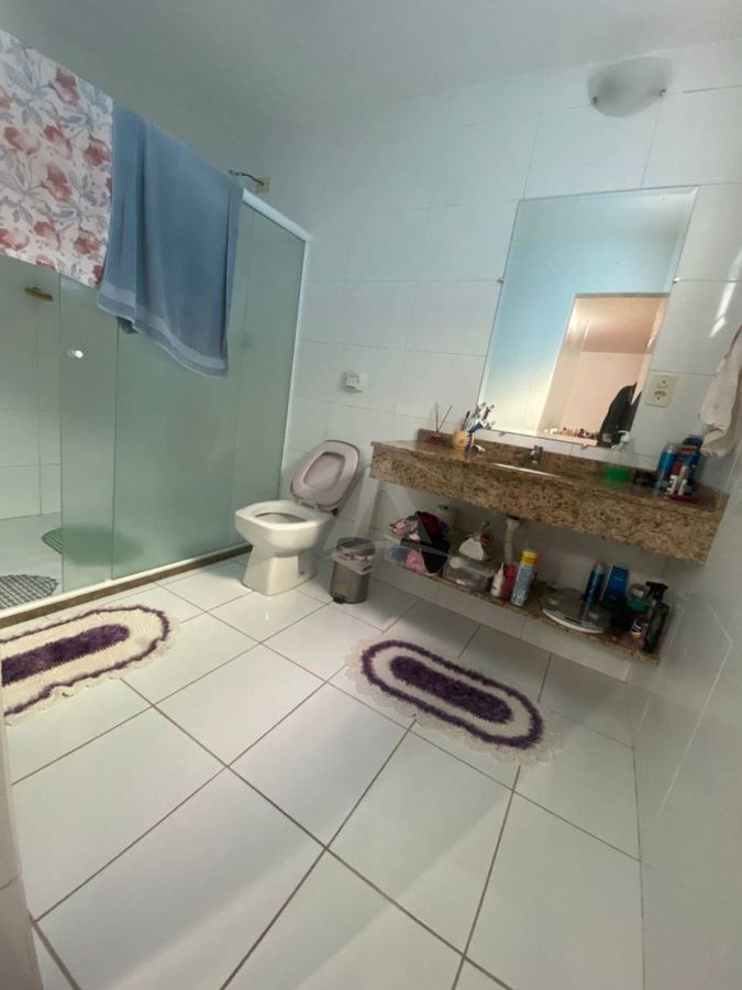 Pousada com 1 Sobrado + 3 Apt + 1 Casa - Itapema do Norte