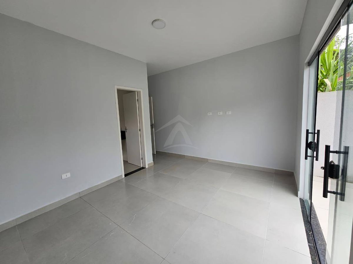 Casa, 3 quartos sendo 1 suíte, pontal