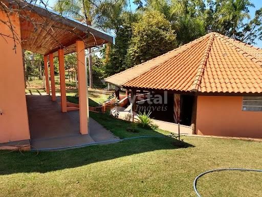 Casa com 2 quartos - Avaré. Foto 2