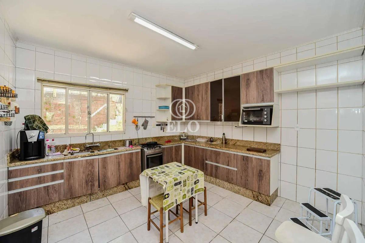 Casa, 4 quartos, 197 m² - Foto 2