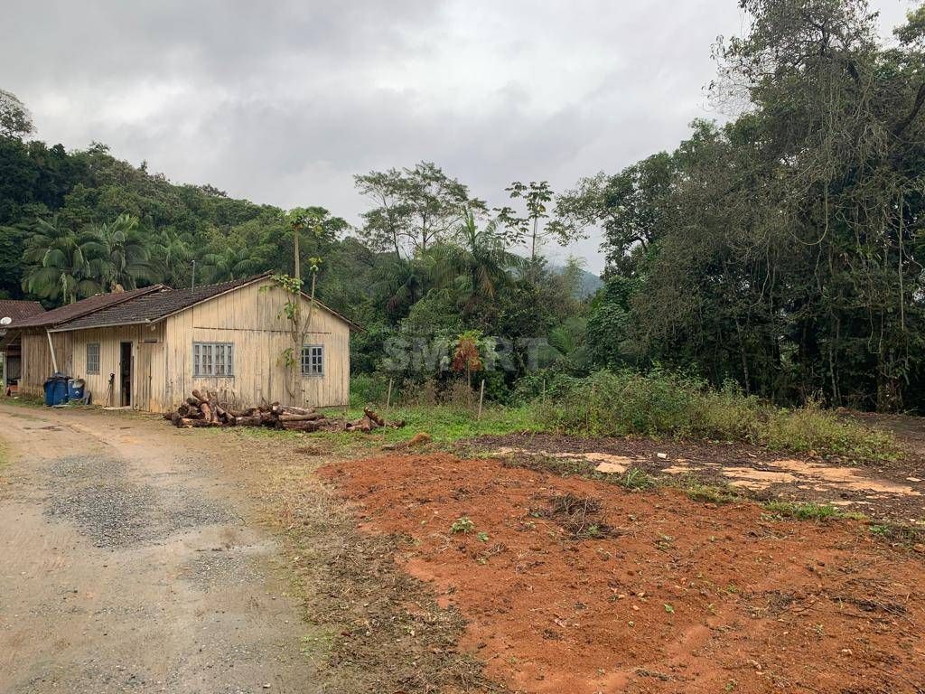 Terreno com 2.530m² na Barra do Rio Cerro em Jaraguá do Sul