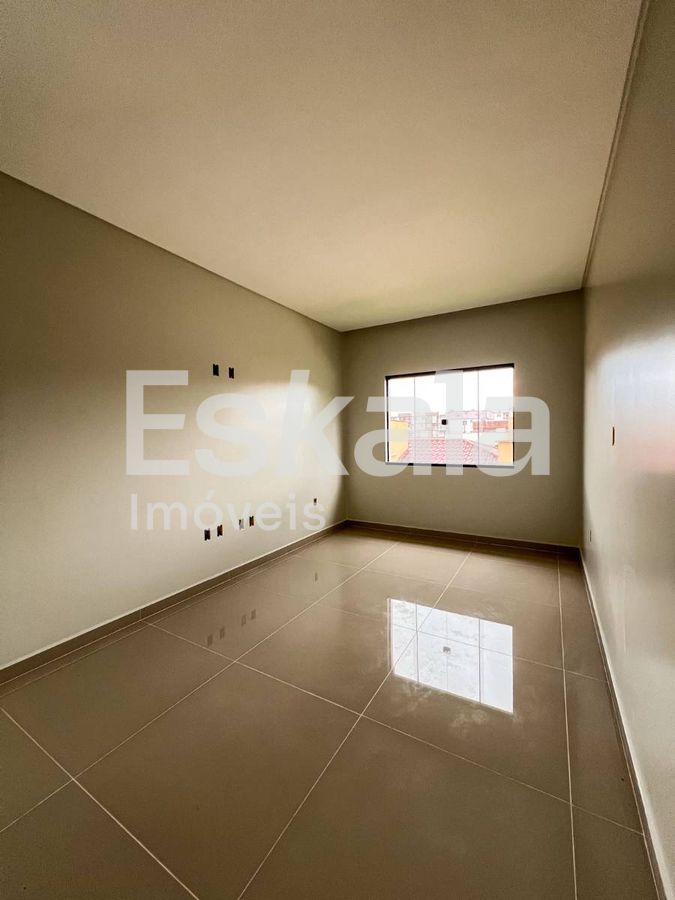 Casa Alto padrão Contendo 01 Suíte + 02 Dormitórios Jaragua 99 - Jaragua do Sul