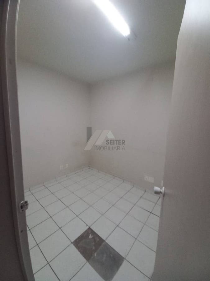Sala Térrea Centro de Florianópolis -Rua Vidal Ramos