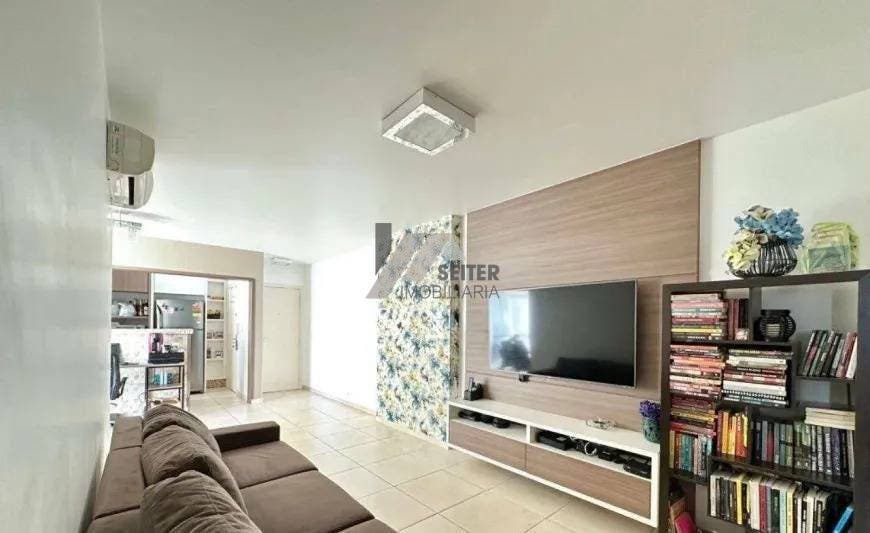 Apartamento com 3 quartos Centro Florianópolis