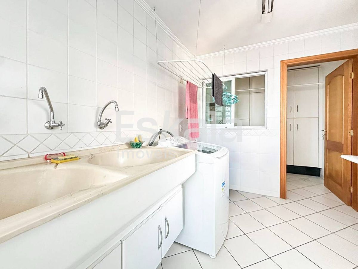 Cobertura, 3 quartos, 252 m² - Foto 6