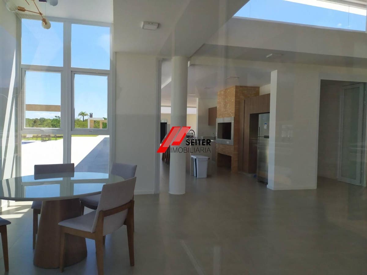 Terreno à venda de 400m² no Condomínio Residencial Villa Ratones