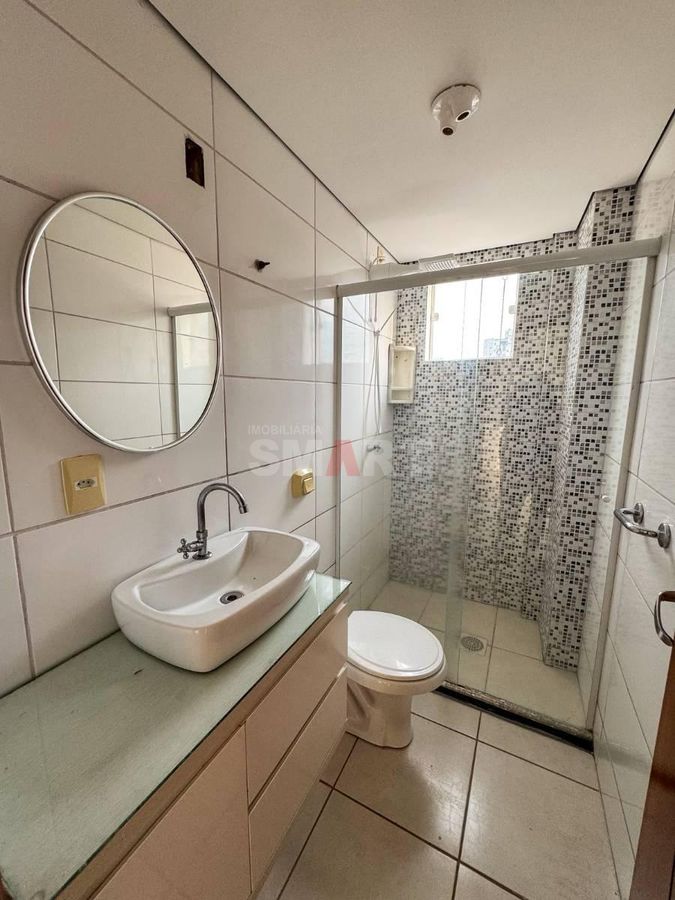 Apartamento com 1 Suíte +2 Quartos no Centro