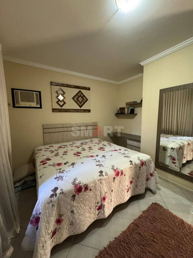 Casa com 3 Quartos e Ampla Área Externa no Amizade