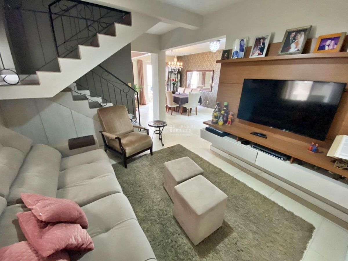 Temporada Ed. Liceia: Apartamento Duplex // Churrasqueira // Wi-Fi - Apartamento em Centro, Balneário Camboriú - para temporada - IMOBILIÁRIA GUILHERME LTDA