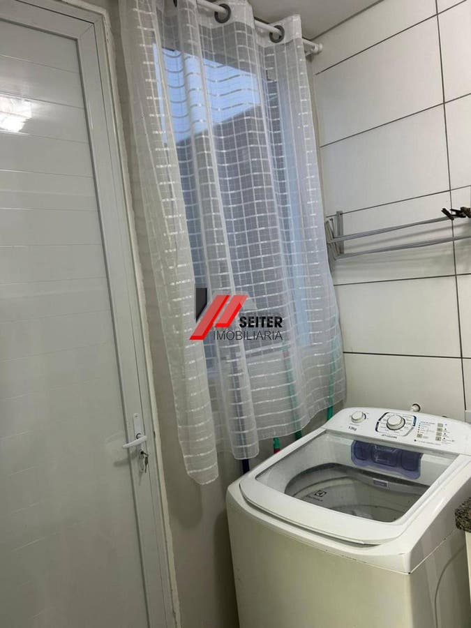 Casa de Alto Padrão com 280m² à Venda na Pedra branca: 4 Quartos 1 Suíte Área Gourmet e Piscina com Spa!