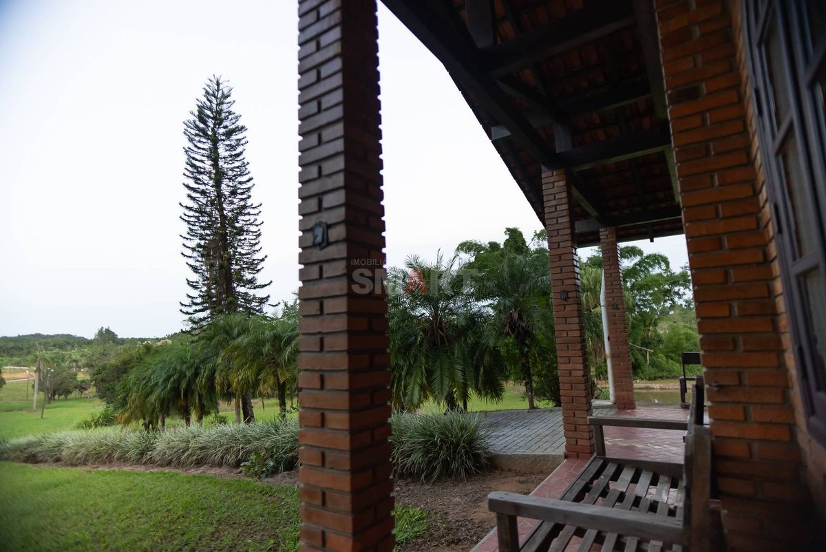 Chácara com 8 Lagoas, 2 Casas e Choupana de Festas em Guaramirim