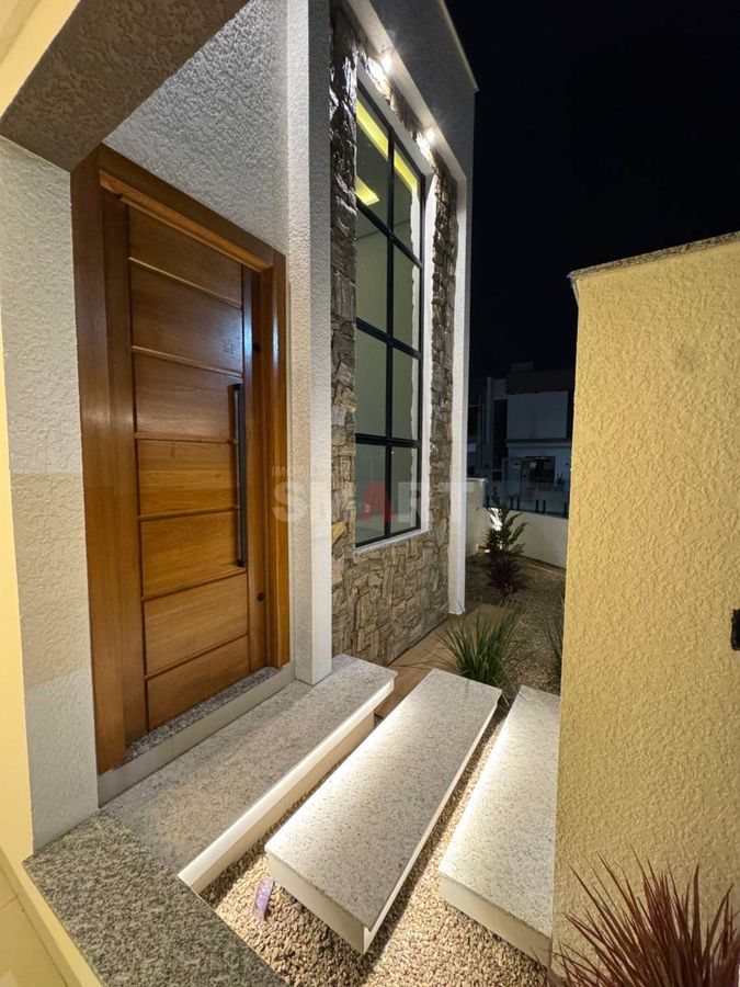Geminado Térreo com 2 Vagas de Garagem no Bairro Três Rios do Norte
