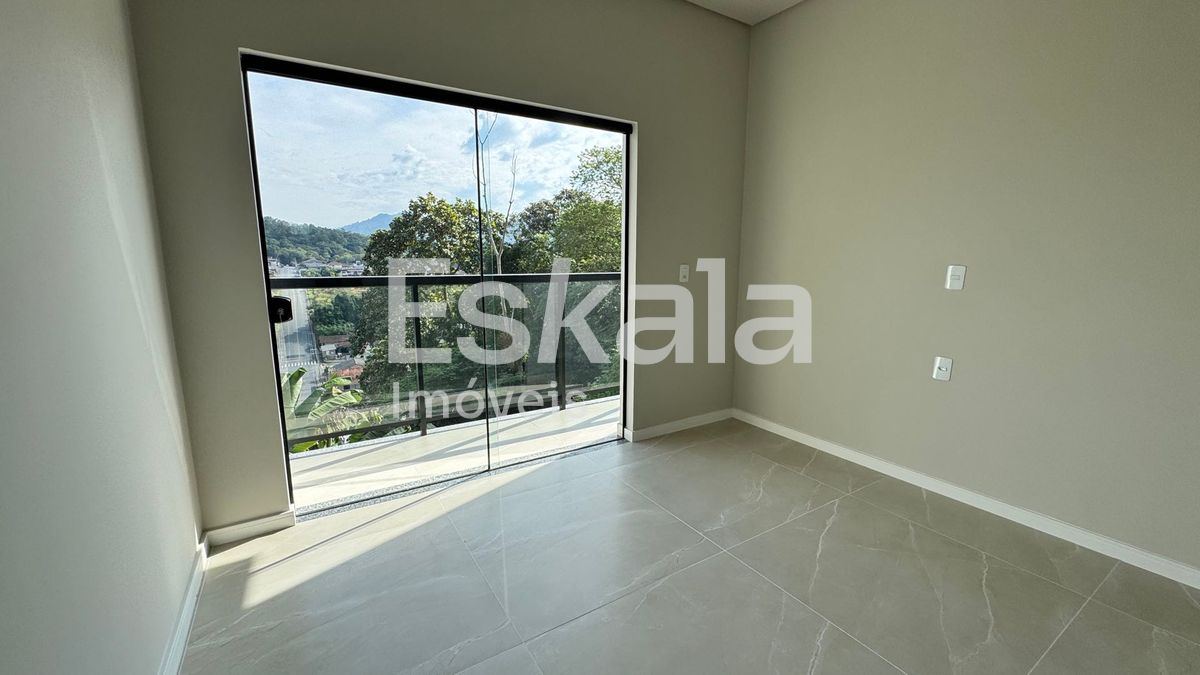Sobrado com 2 quartos + 1 suíte - Chico de Paulo - Jaraguá do Sul