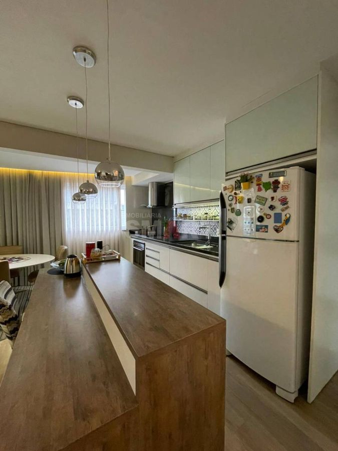 Apartamento com Terraço no Centro