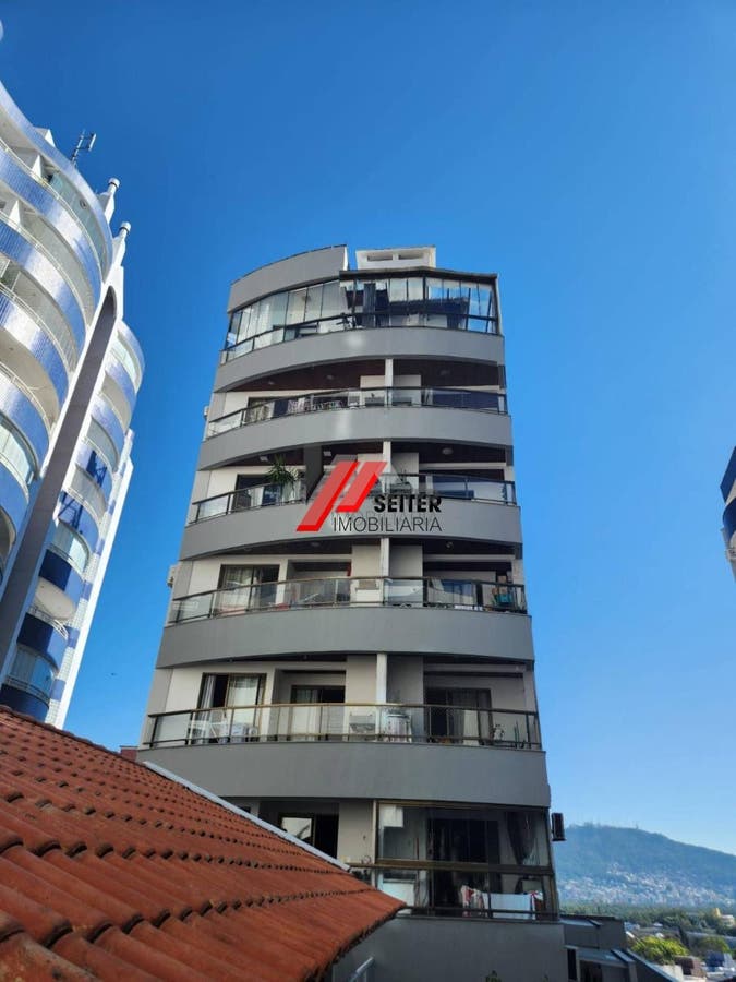 Apartamento tipo cobertura 3 quartos para alugar no itcorubi Florianopolis