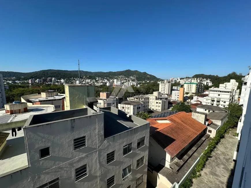Residencial › Apartamento, 3, para Venda no Carvoeira- Florianópolis