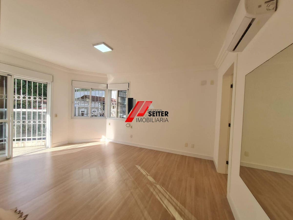 Apartamento a venda na Beira Mar Norte de Florianópolis