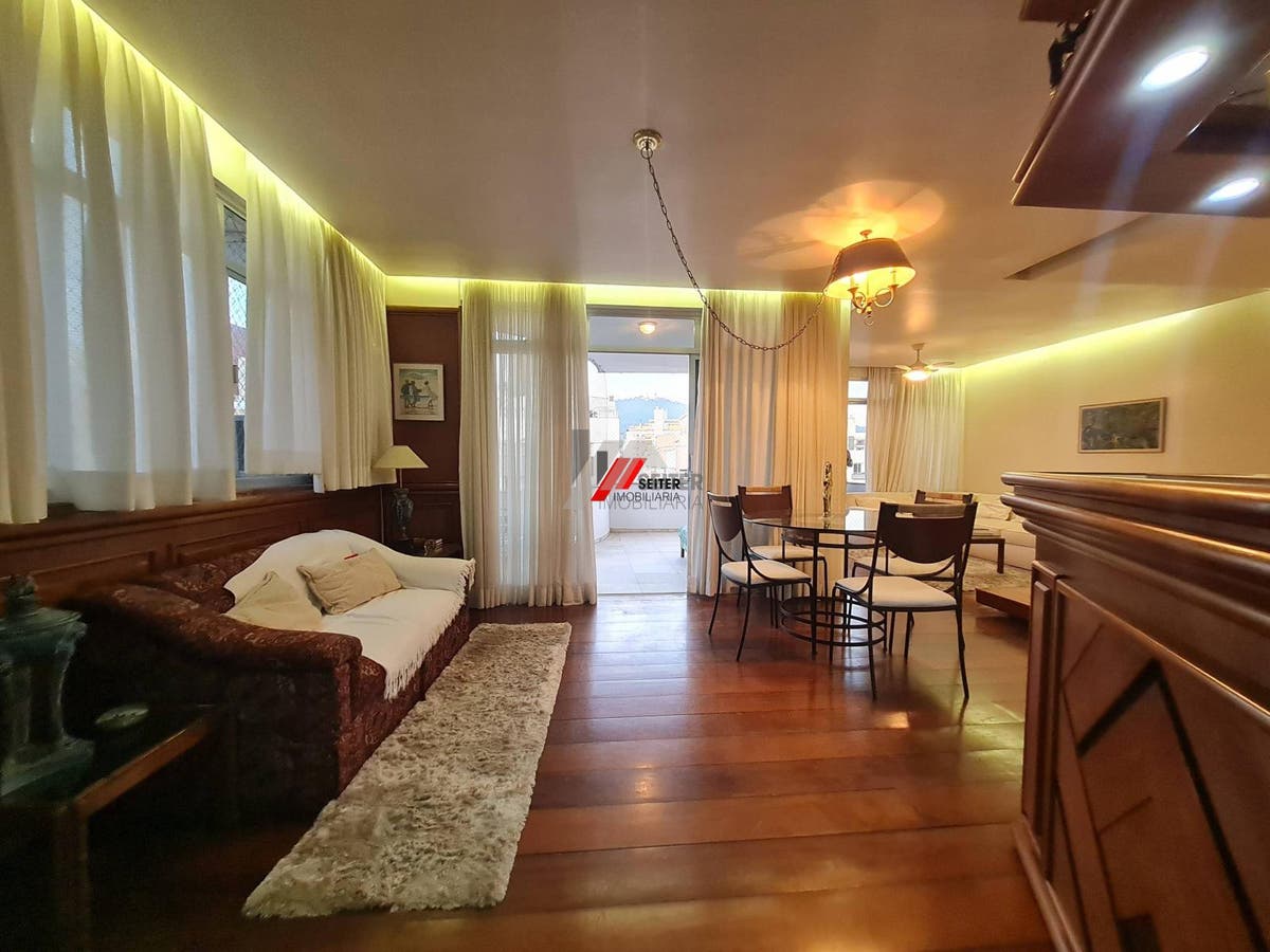 Apartamento a venda centro de Florianopolis