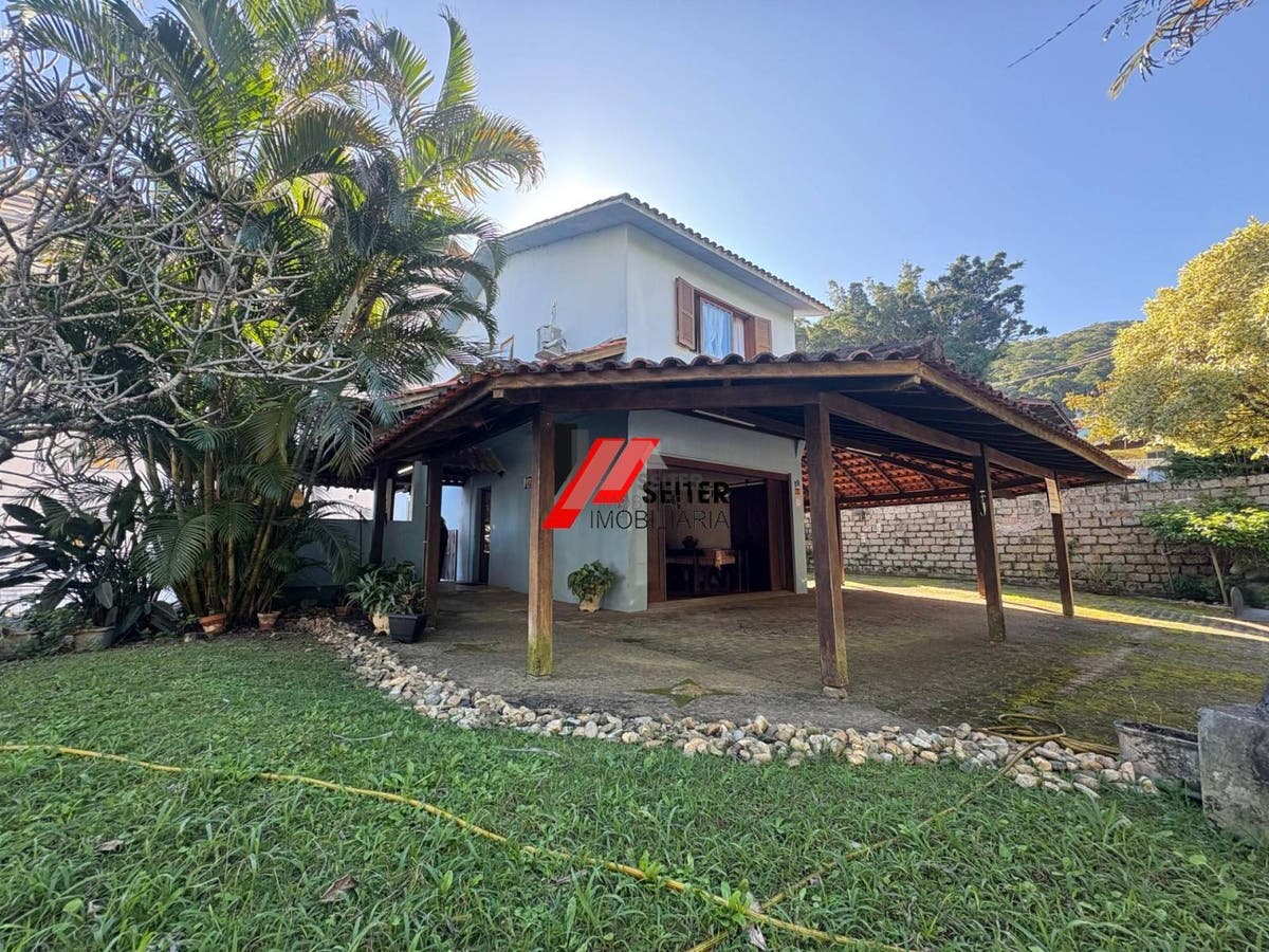 Casa a venda no saco grande Florianópolis