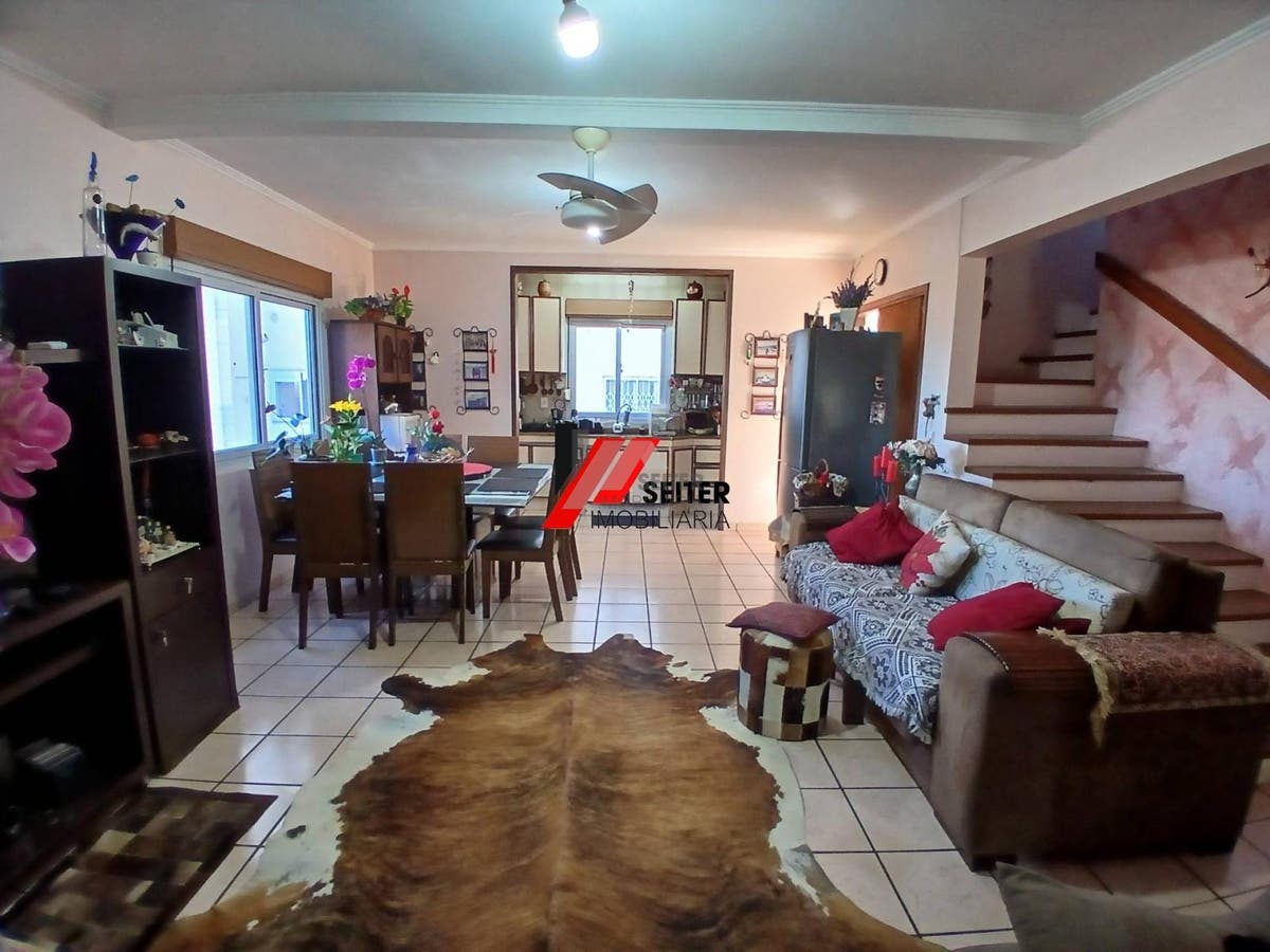 Casa a venda no saco grande Florianópolis